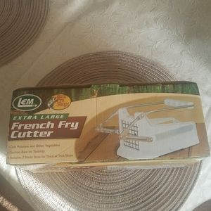 Lemon Bass Pro Shops Extra Large French Fry Cutter